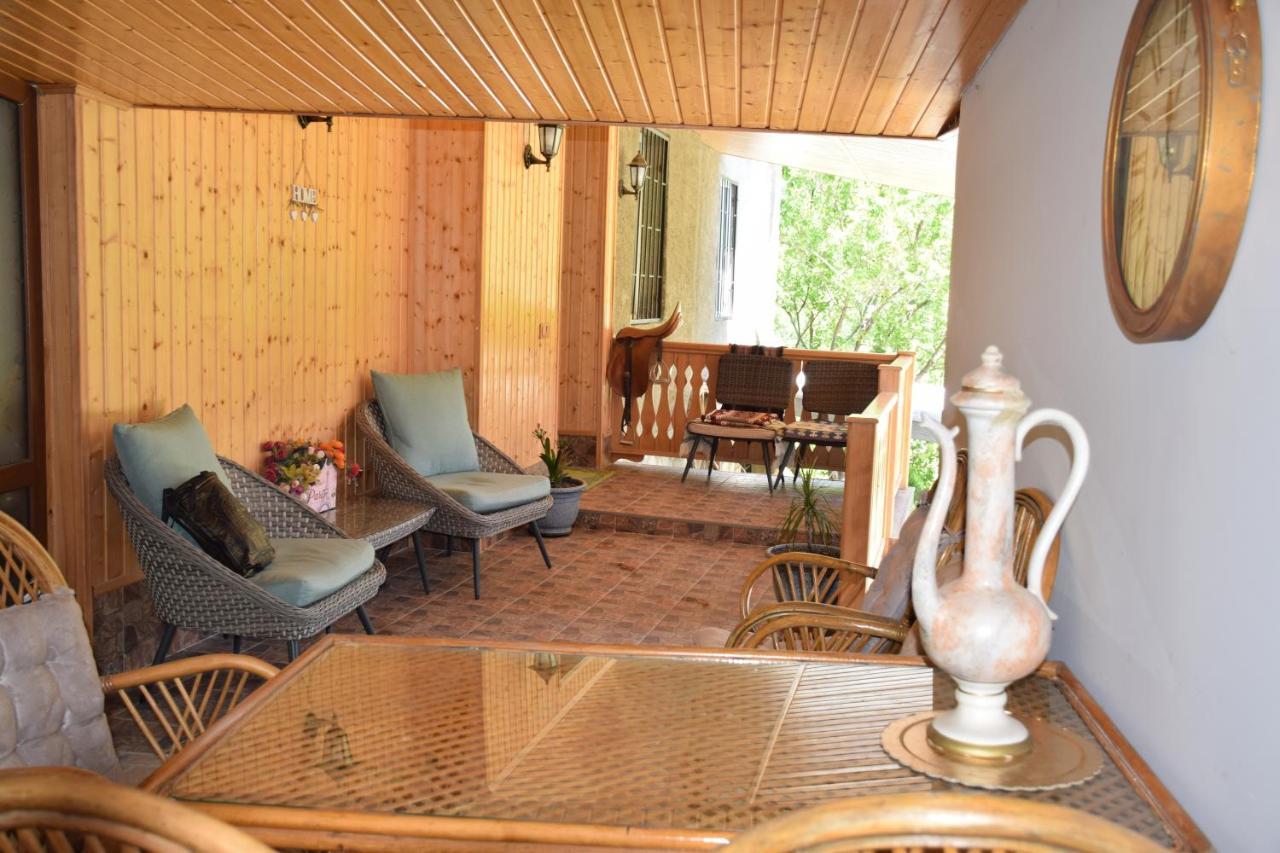 Guest House Ilto Akhmeta Exterior foto